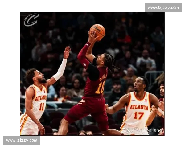 骑士对阵老鹰全场录像回顾詹姆斯关键表现解析与比赛亮点复盘深度解读